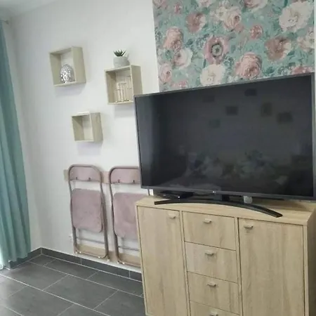 Gesztenye Apartman Lägenhet Csopak